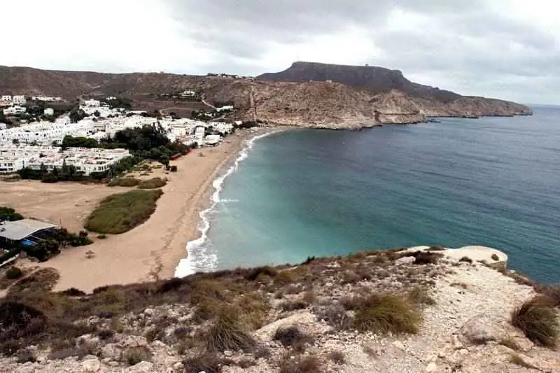playa de aguamarga