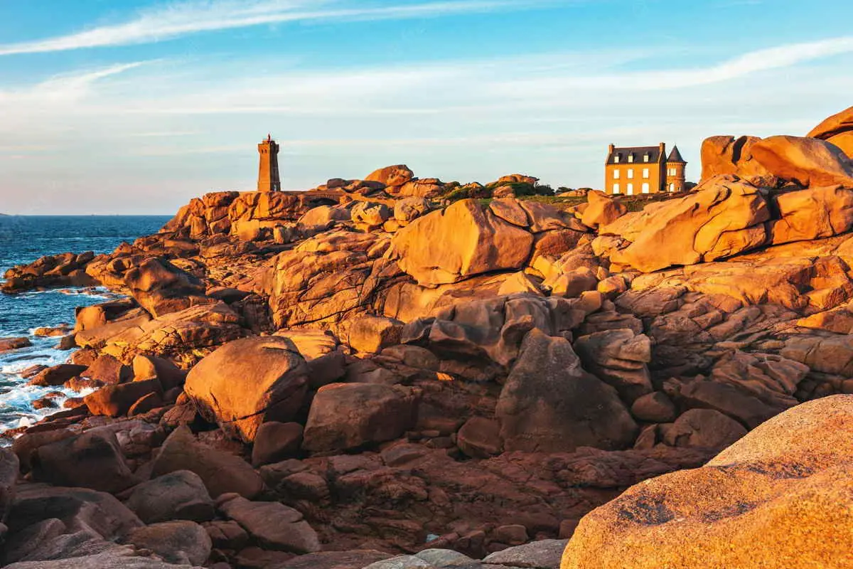 Costa de Granito Rosa